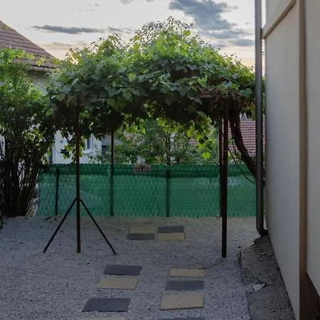 Heart And View Of Old Town 3 *